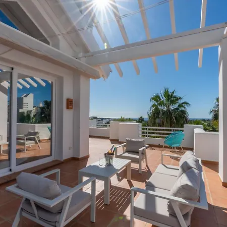 Al-321 Penthouse 3 Bedrooms Alcazaba Lagoon * Estepona