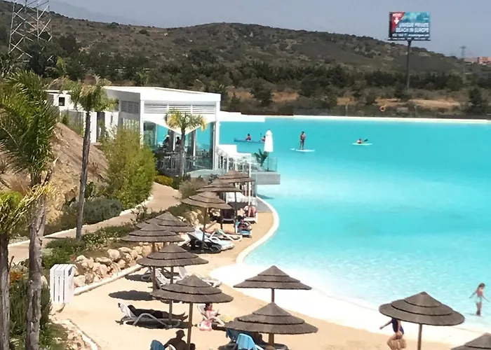 아파트 Al-321 Penthouse 3 Bedrooms Alcazaba Lagoon *