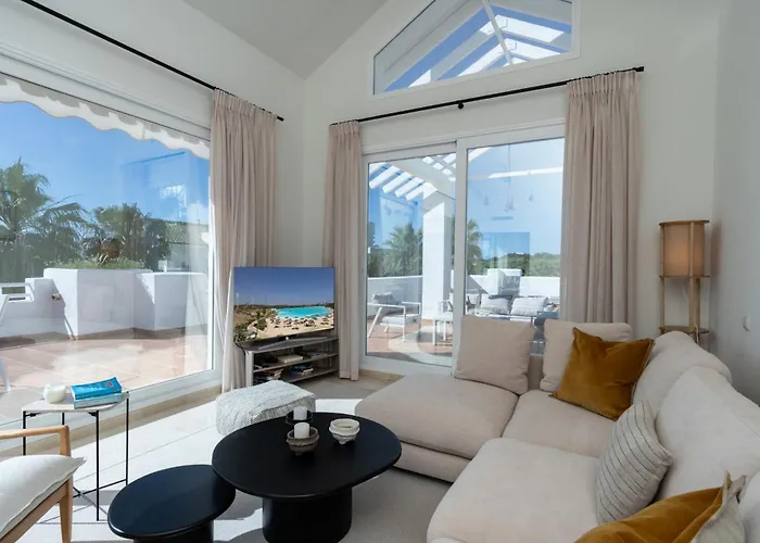 Al-321 Penthouse 3 Bedrooms Alcazaba Lagoon *