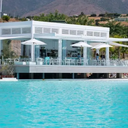 Al-321 Penthouse 3 Bedrooms Alcazaba Lagoon 公寓