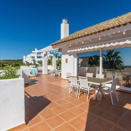 Apartment Al-321 Penthouse 3 Bedrooms Alcazaba Lagoon *