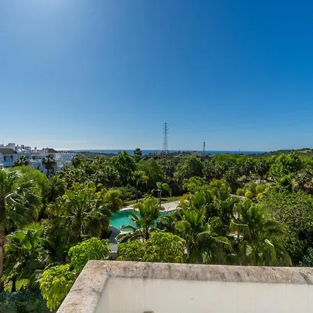 Al-321 Penthouse 3 Bedrooms Alcazaba Lagoon *