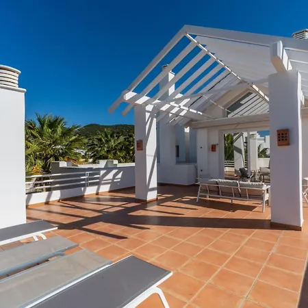 Al-321 Penthouse 3 Bedrooms Alcazaba Lagoon Apartment *