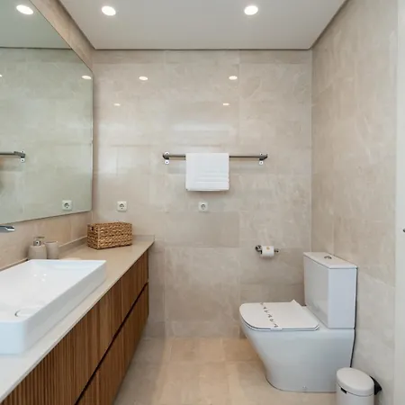 Al-321 Penthouse 3 Bedrooms Alcazaba Lagoon *