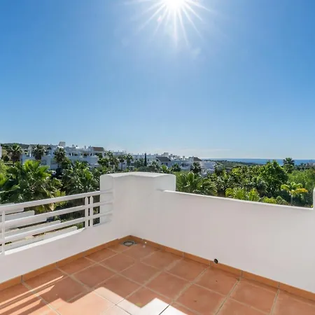 Al-321 Penthouse 3 Bedrooms Alcazaba Lagoon Apartment