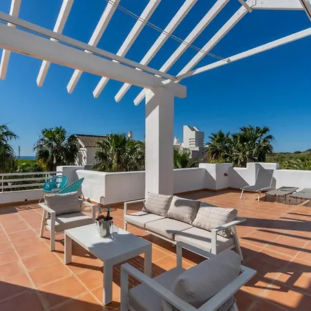 Lägenhet Al-321 Penthouse 3 Bedrooms Alcazaba Lagoon Estepona