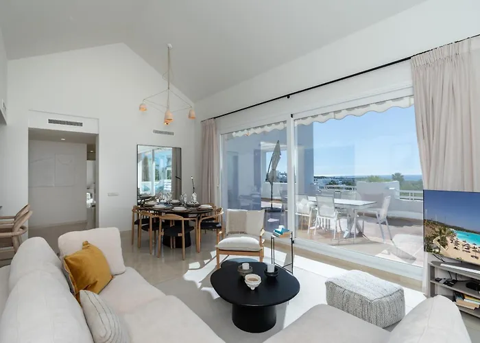 Al-321 Penthouse 3 Bedrooms Alcazaba Lagoon شقة