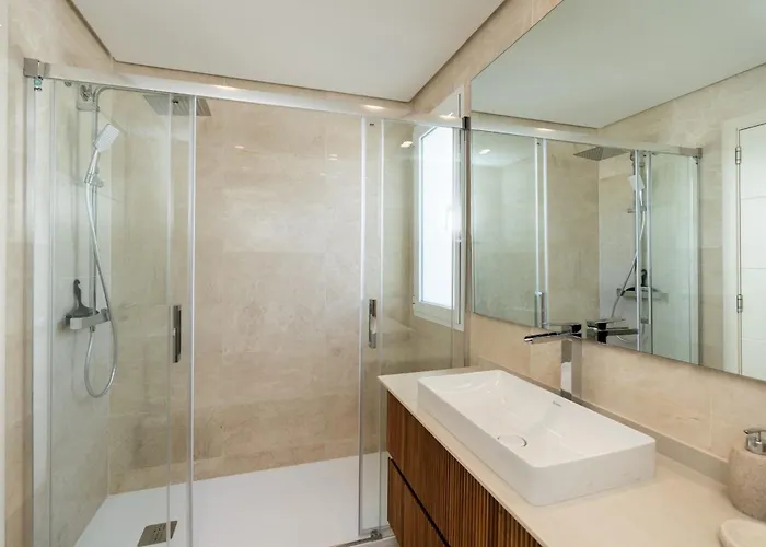 Al-321 Penthouse 3 Bedrooms Alcazaba Lagoon شقة إِستيبونا